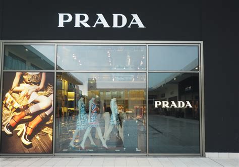 rome factory outlet for prada|outlet stores in italy.